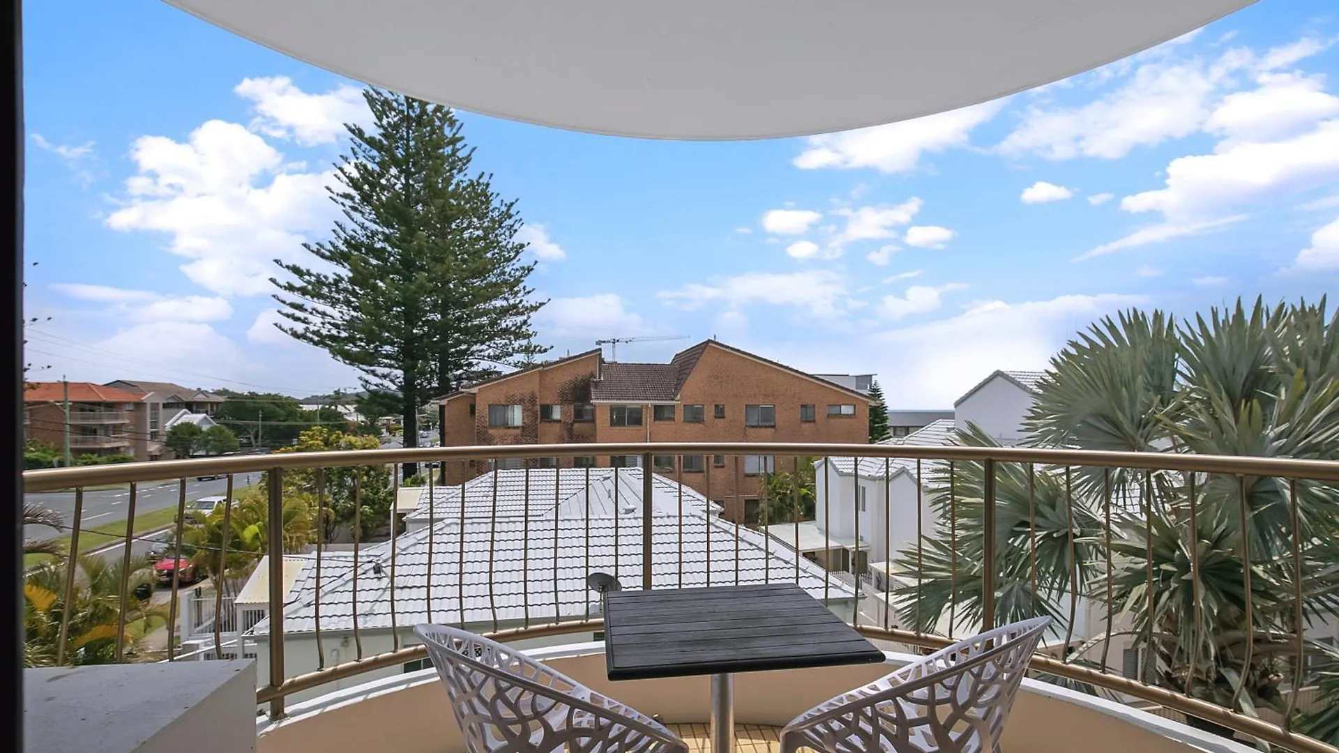 Apartment Seascape Sanctuary - Palm Beach Resort-Style Bliss Gold Coast